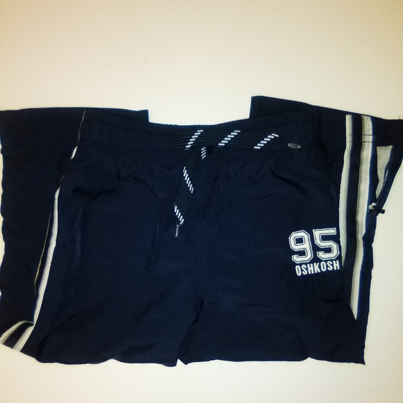 OshKosh B'gosh Other - 3T Boys Lined Windbreaker pants